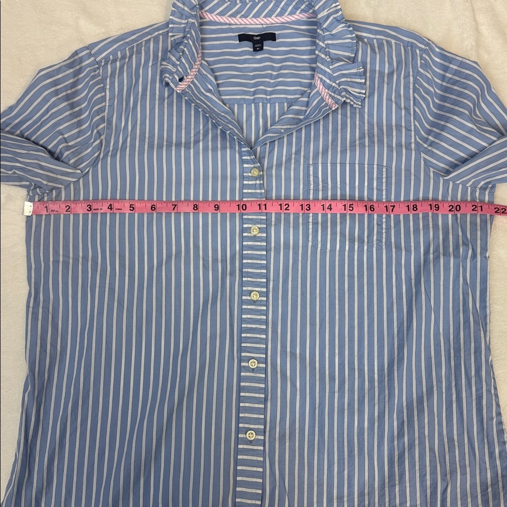 GAP Light Blue Ruffle Collar Shirt - Picture 6 of 7